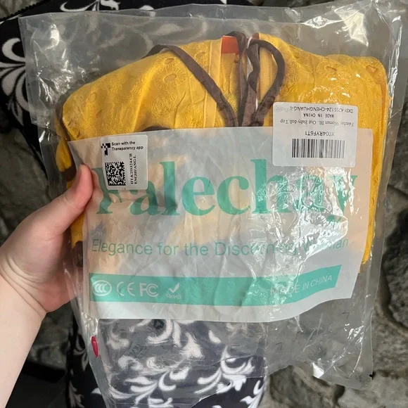 NWT Falechay Short Sleeve Blouse L - Picture 6 of 6